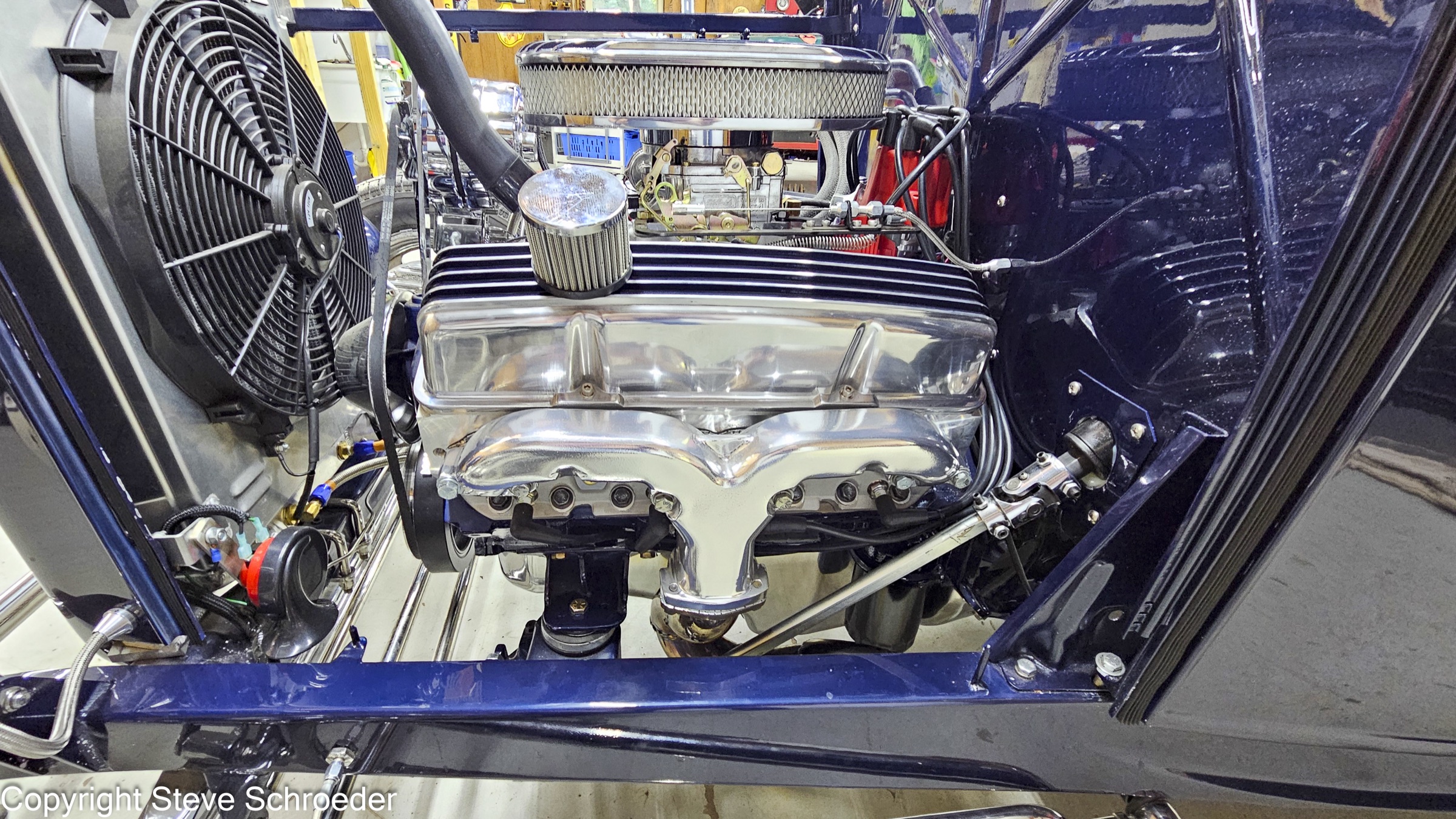 Bob's Nightmist Blue 1932 Ford Roadster, curated gallery photograph 11 of 33