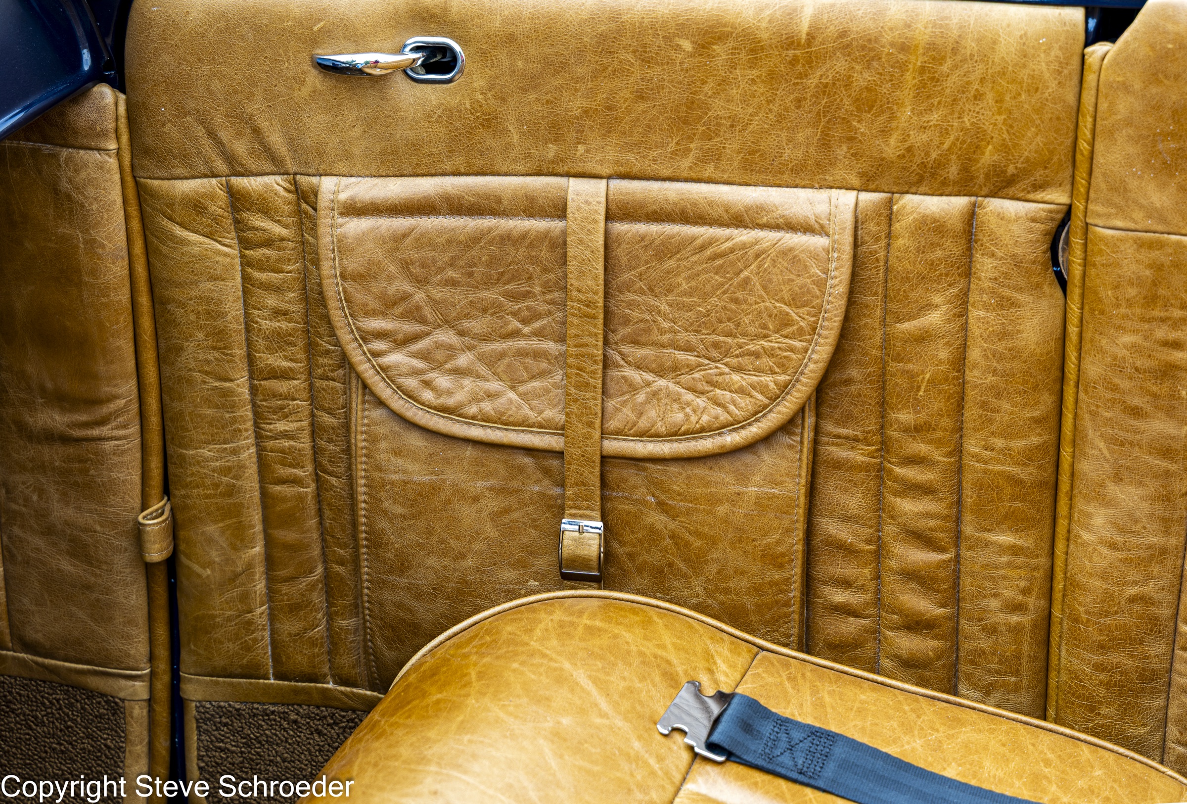Bob's Nightmist Blue 1932 Ford Roadster, curated gallery photograph 28 of 33