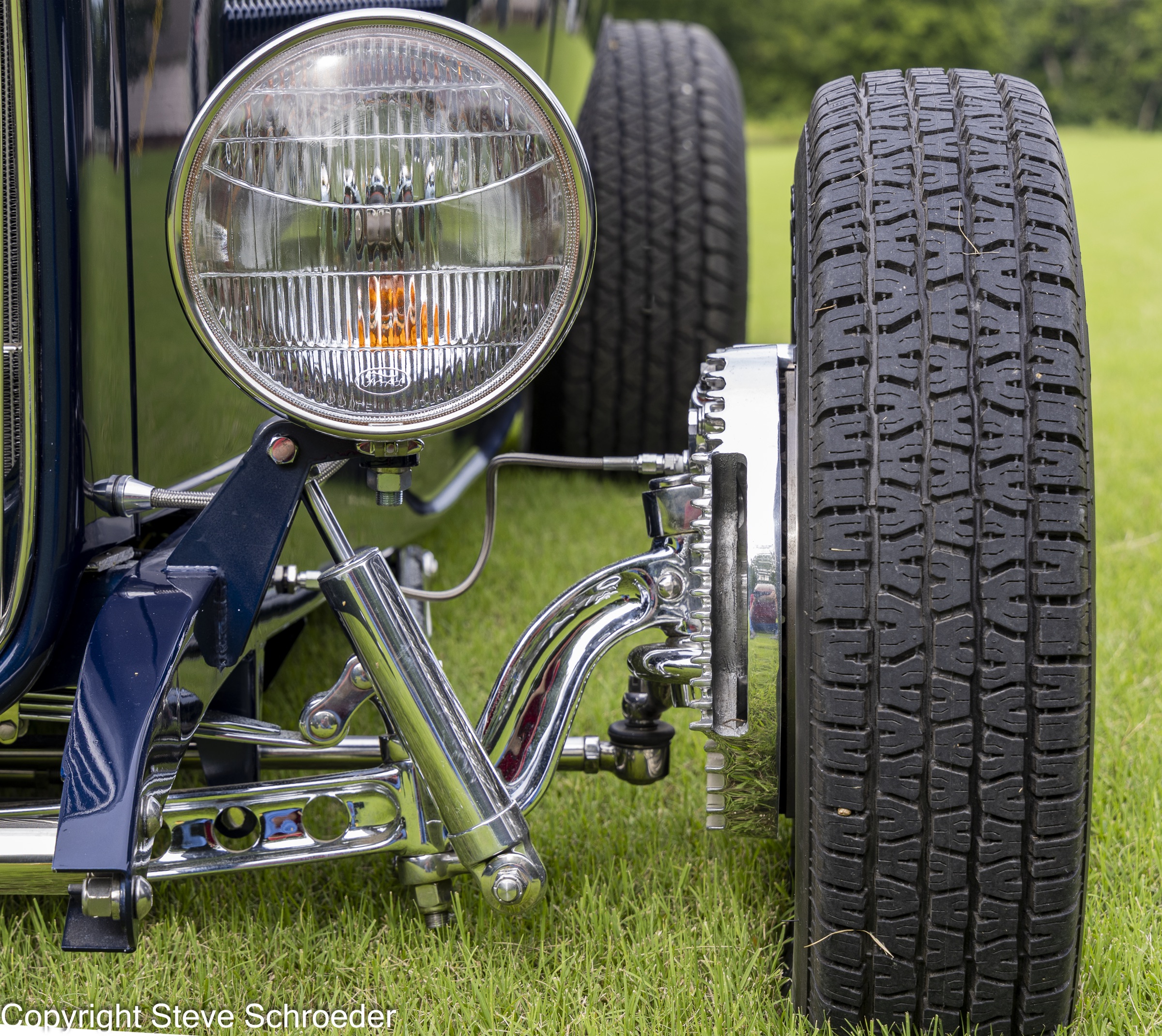 Bob's Nightmist Blue 1932 Ford Roadster, curated gallery photograph 30 of 33